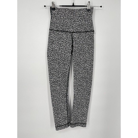 Lululemon Wunder Under Crop Miss Mosaic‎ Black Size 2 - Picture 1 of 6